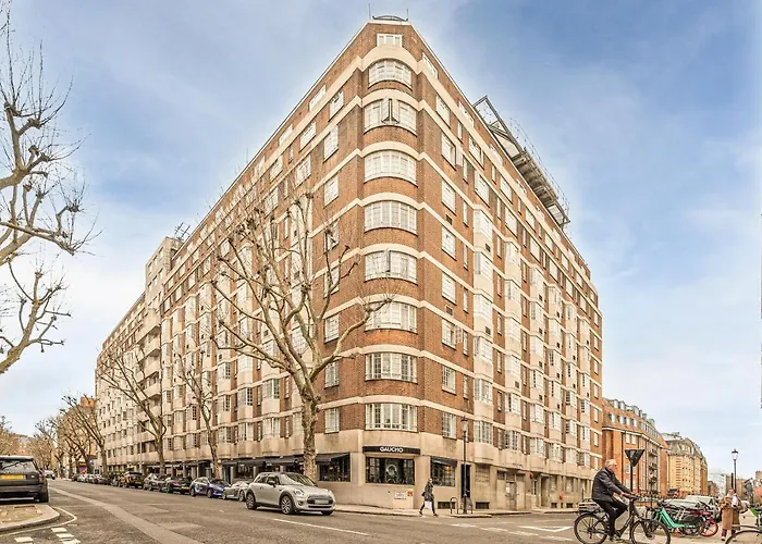 South Kensington Excellent Location Studio At Chelsea Cloister Hotel